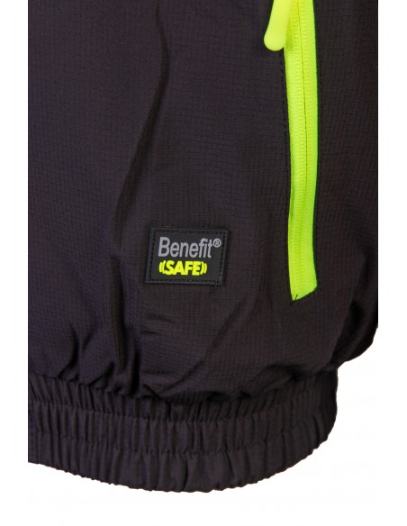 KURTKA SAFE CZARNA - BENEFIT